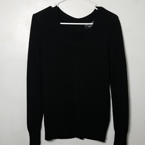 BANANA REPUBLIC ITALIAN YARN V-NECK SWEATER - Picture 10 of 11